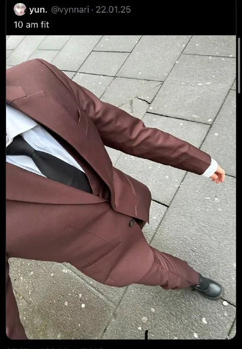 10 AM Fit Check