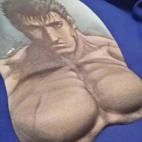 Гатс с огромной грудью