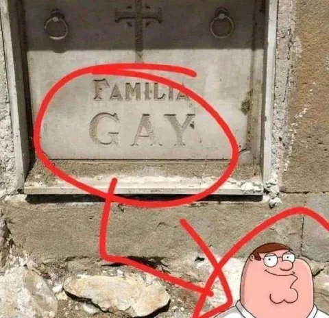 ΓΑΜΕΙΤΑΙ GAY на стене