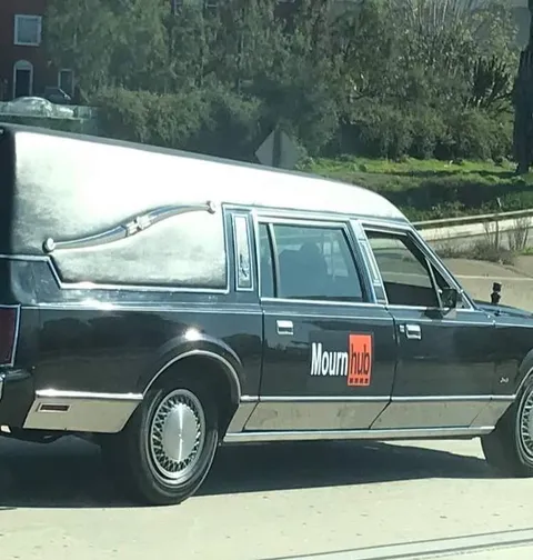 MournHub Hearse