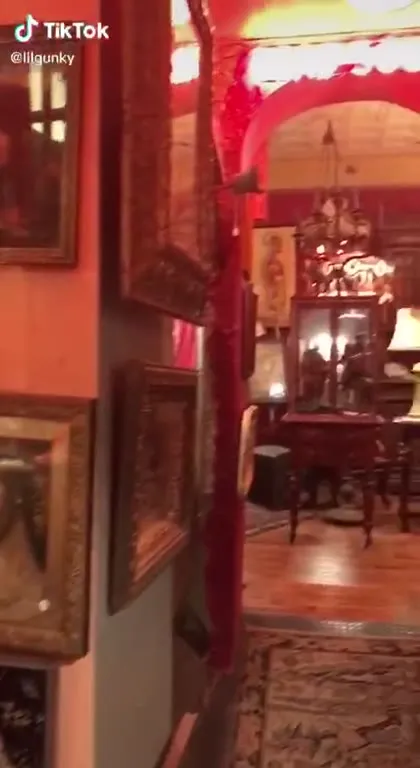 Dead Souls Antique Interior Tour