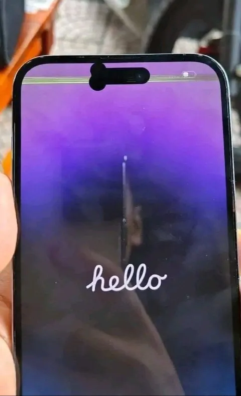 Hello Through the Cracked Screen