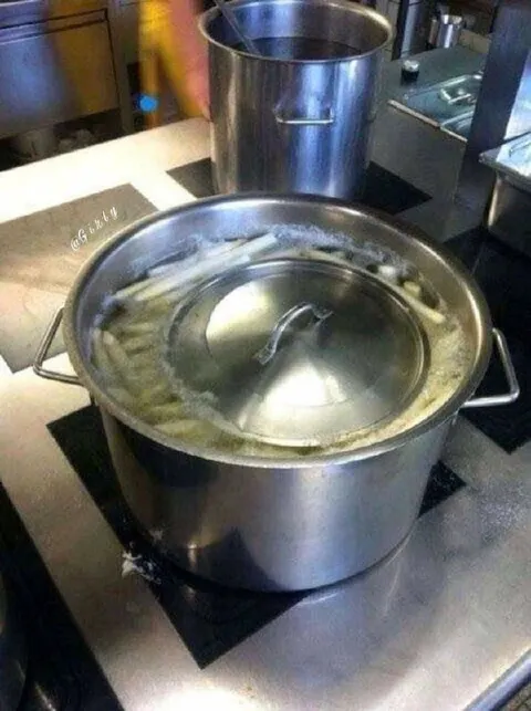 Кастрюля в кастрюле