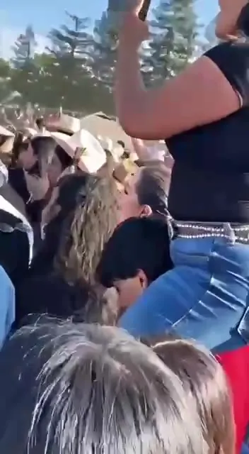 Когда случайно увидел лишнее