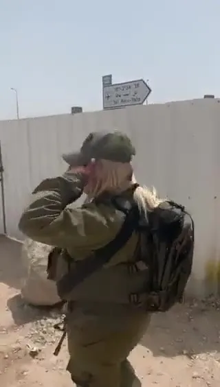 Солдатка не рассчитала присесть