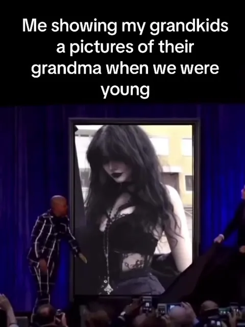 Grandma’s Unexpected Young Photo
