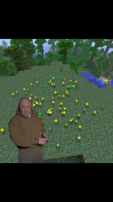 Мужчина показывает опыт в Minecraft