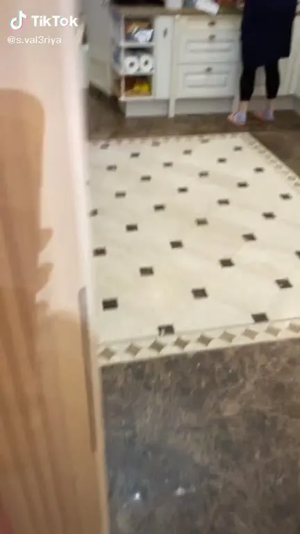 Открываешь дверь и видишь это