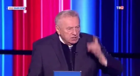 Жириновский эмоционально спорит на дебатах