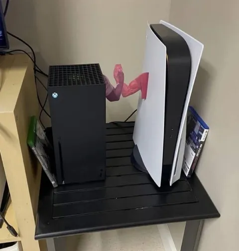 Xbox и PlayStation дерутся