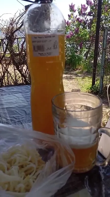 Гігантська пляшка пива