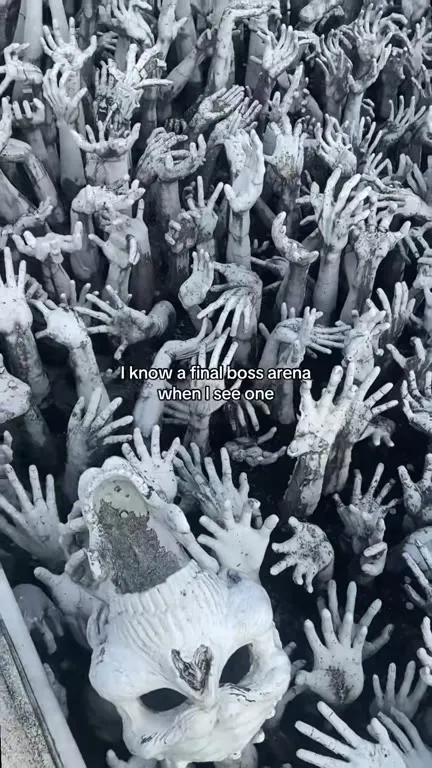 Final Boss Arena at the White Temple