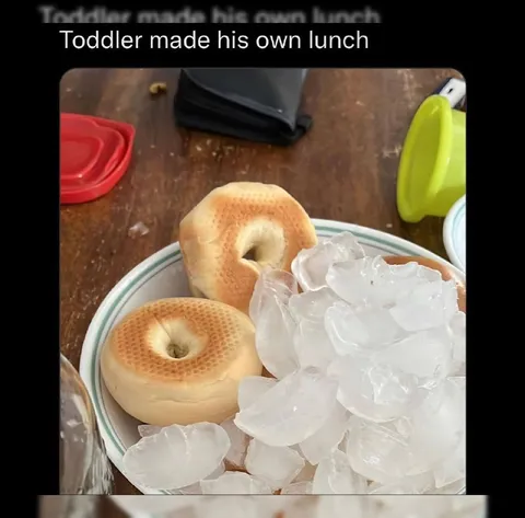 Toddler Made His Own Lunch