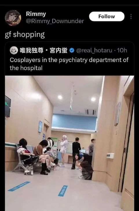 Cosplayers at the Psychiatry Department