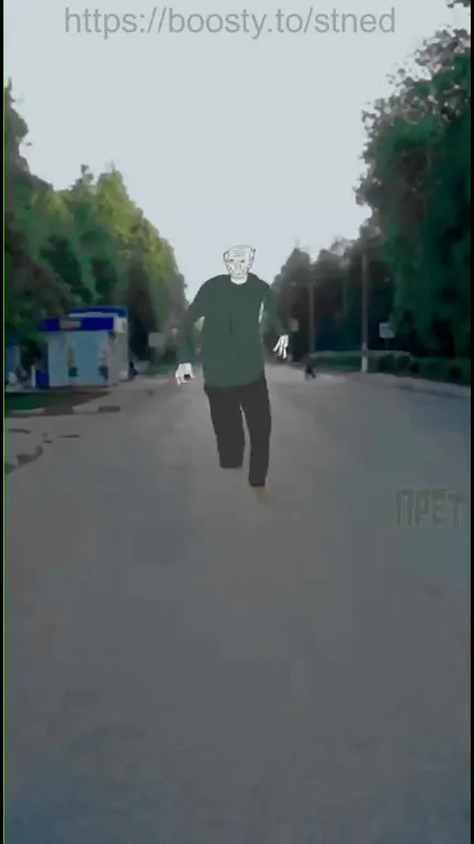 Мужик догнал автобус и пожалел