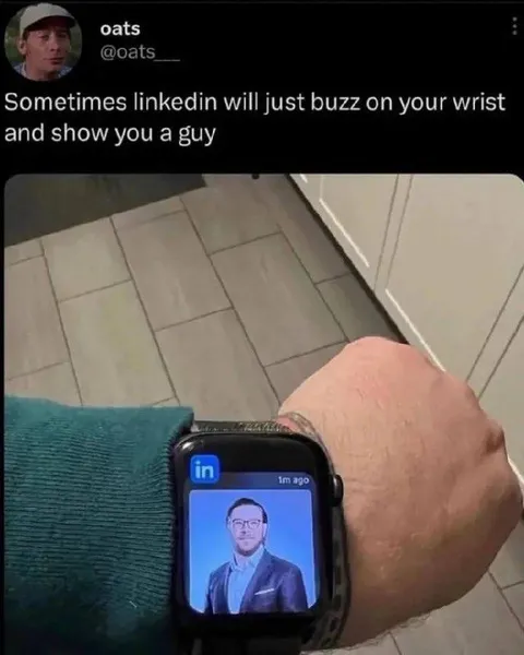LinkedIn Buzzes on Your Wrist