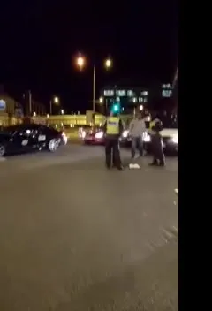Неловкая погоня на перекрёстке