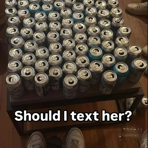 Should I Text Her?
