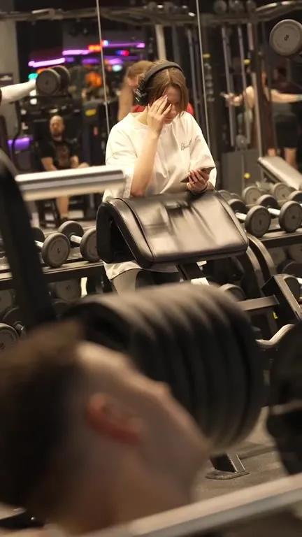 Как я знакомился в спортзале