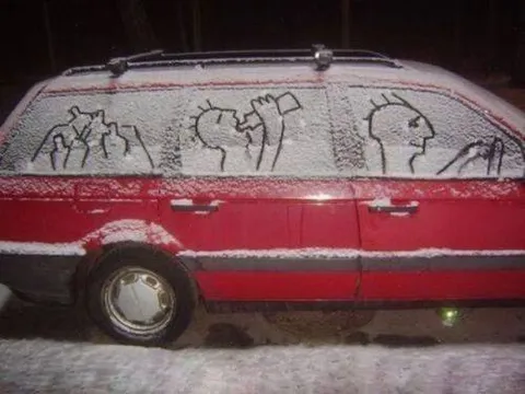 Зимний автомобиль с рисунками