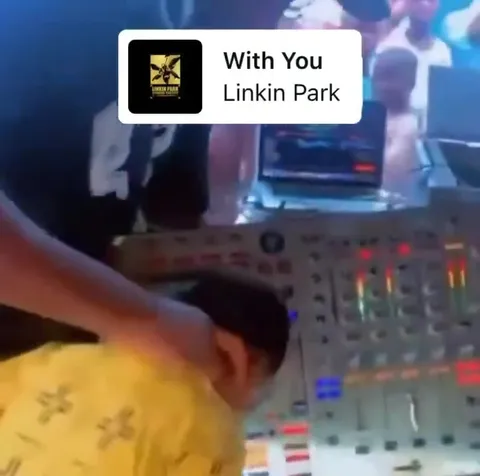 DJ Mixing With Linkin Park