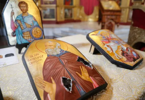 Это стиль православных икон