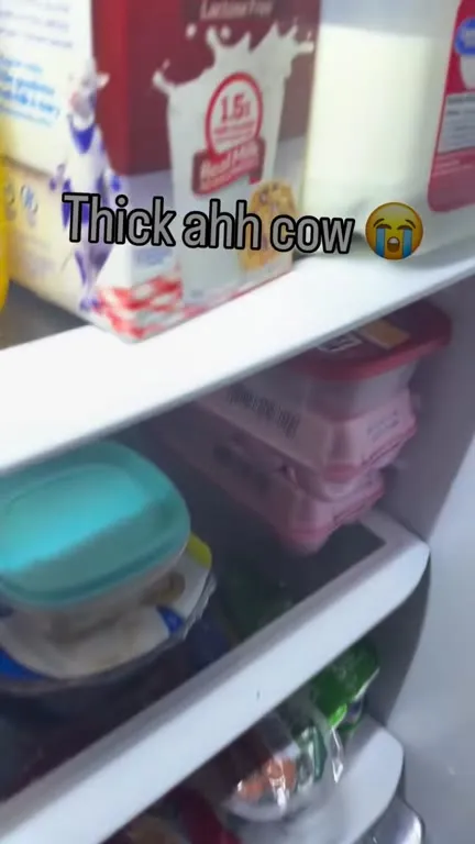 Thick ahh cow in the fridge