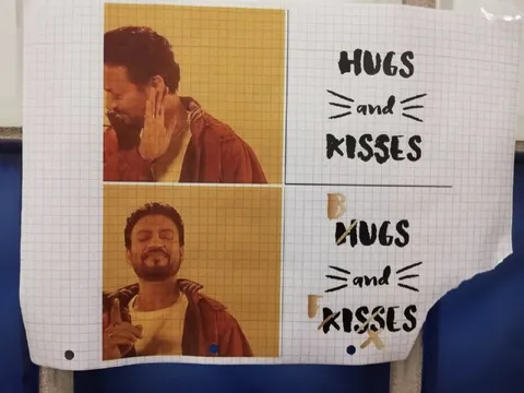 Hugs and Kisses Sign