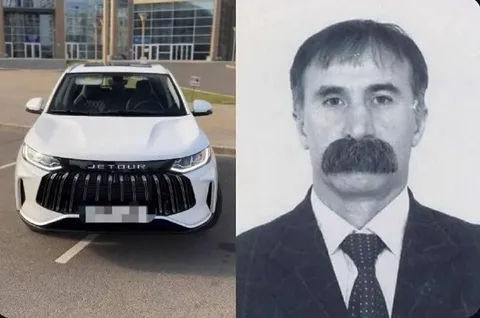 Машина с усами
