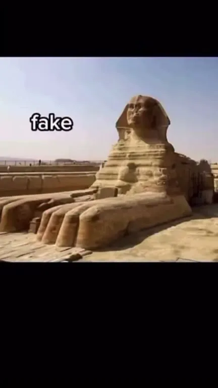 Fake Sphinx, Real Cat