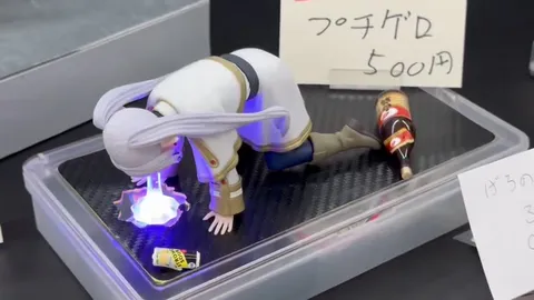 光るフィギュアの土下座