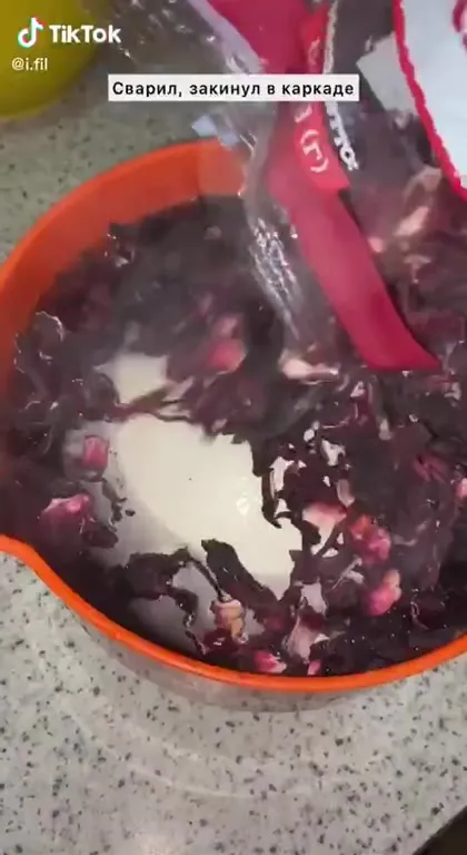 Гигантское яйцо и брат