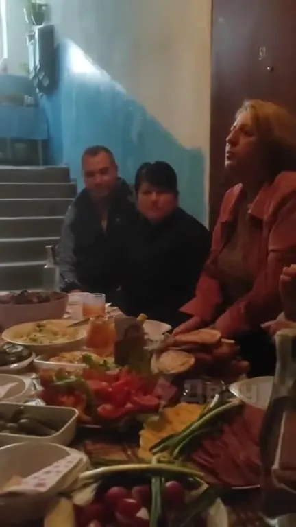 Застілля закінчується патрульною поліцією