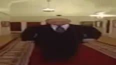 Странный танец в коридоре