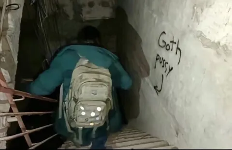 Goth Pussy Descent