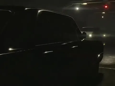 Leon Stuck in Traffic