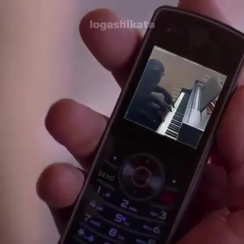 Уолтер Уайт слушает Турецкий марш