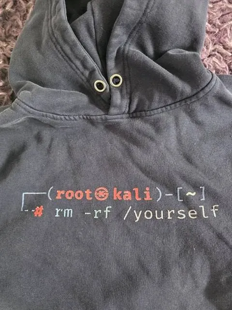 Kali Linux Hoodie Command