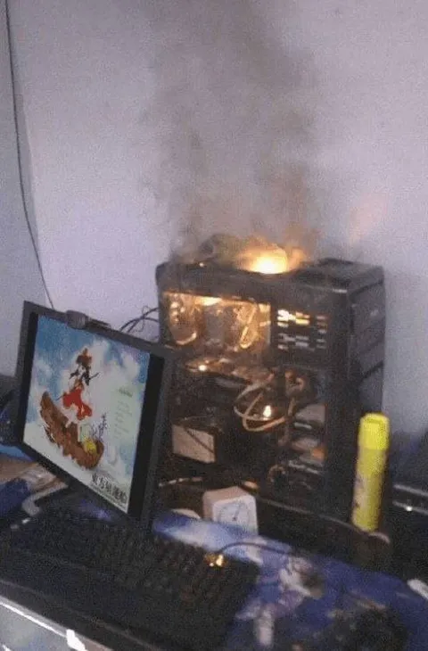 Игровой компьютер загорелся