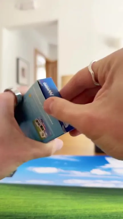 When Windows XP Becomes a Card Game