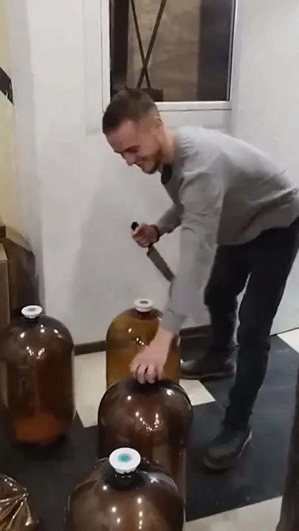 Музыка из бутылей