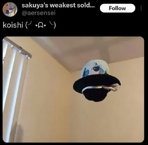 Koishi Floating in the Room