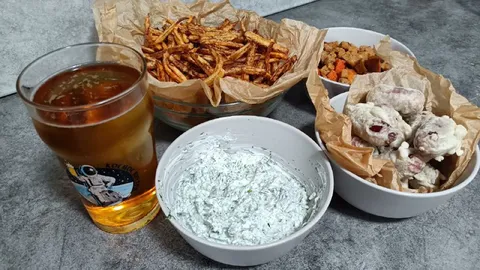 Картошечка и сосиски в кляре