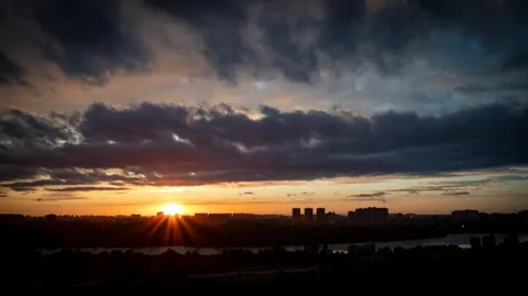 Закат над городом