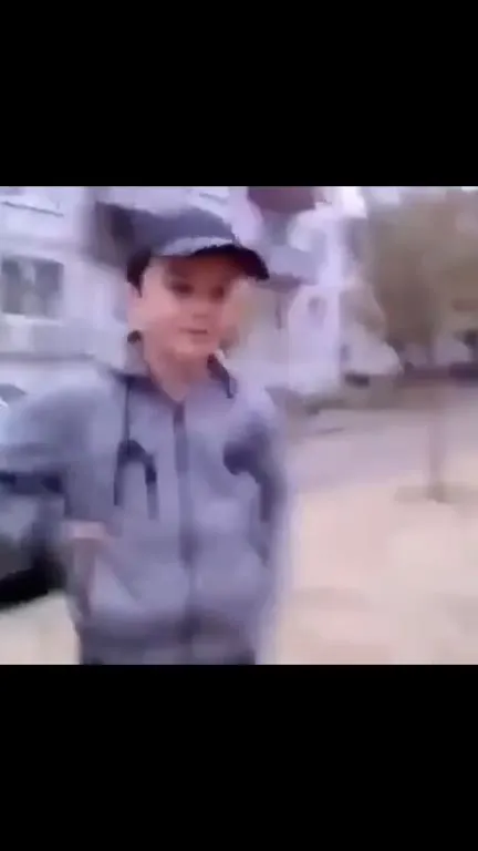 Неудачный паркур на качелях
