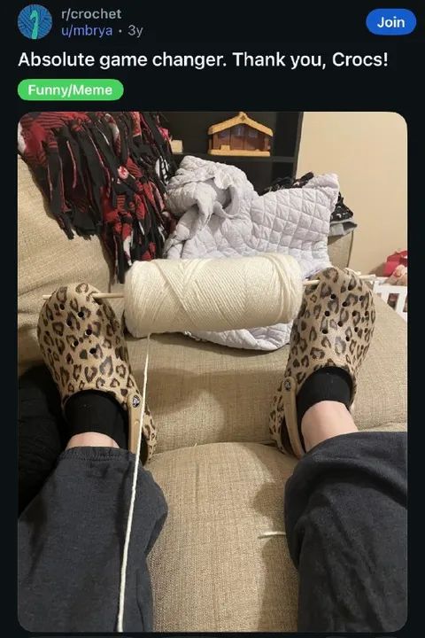 Crocs Yarn Holder Hack