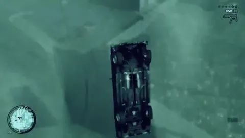 Машина улетает в Cyberpunk