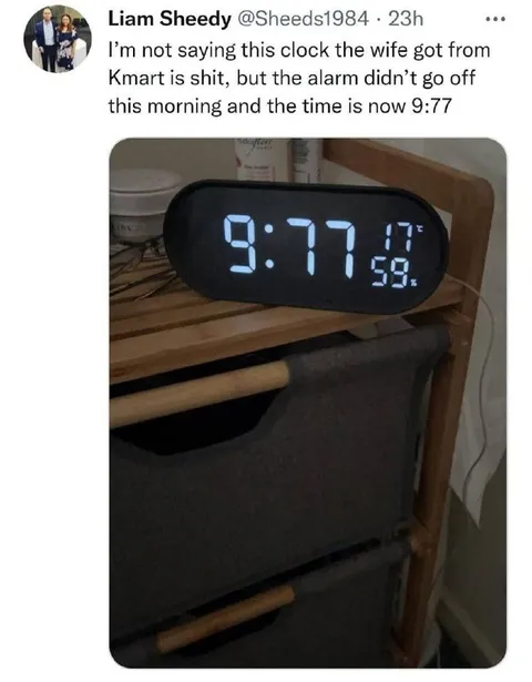 Clock Says 9:77