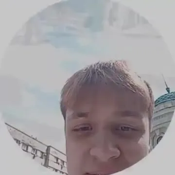 Уличный скрипач и нелепый финал