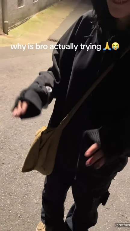 Beetle Tries to Fight Back